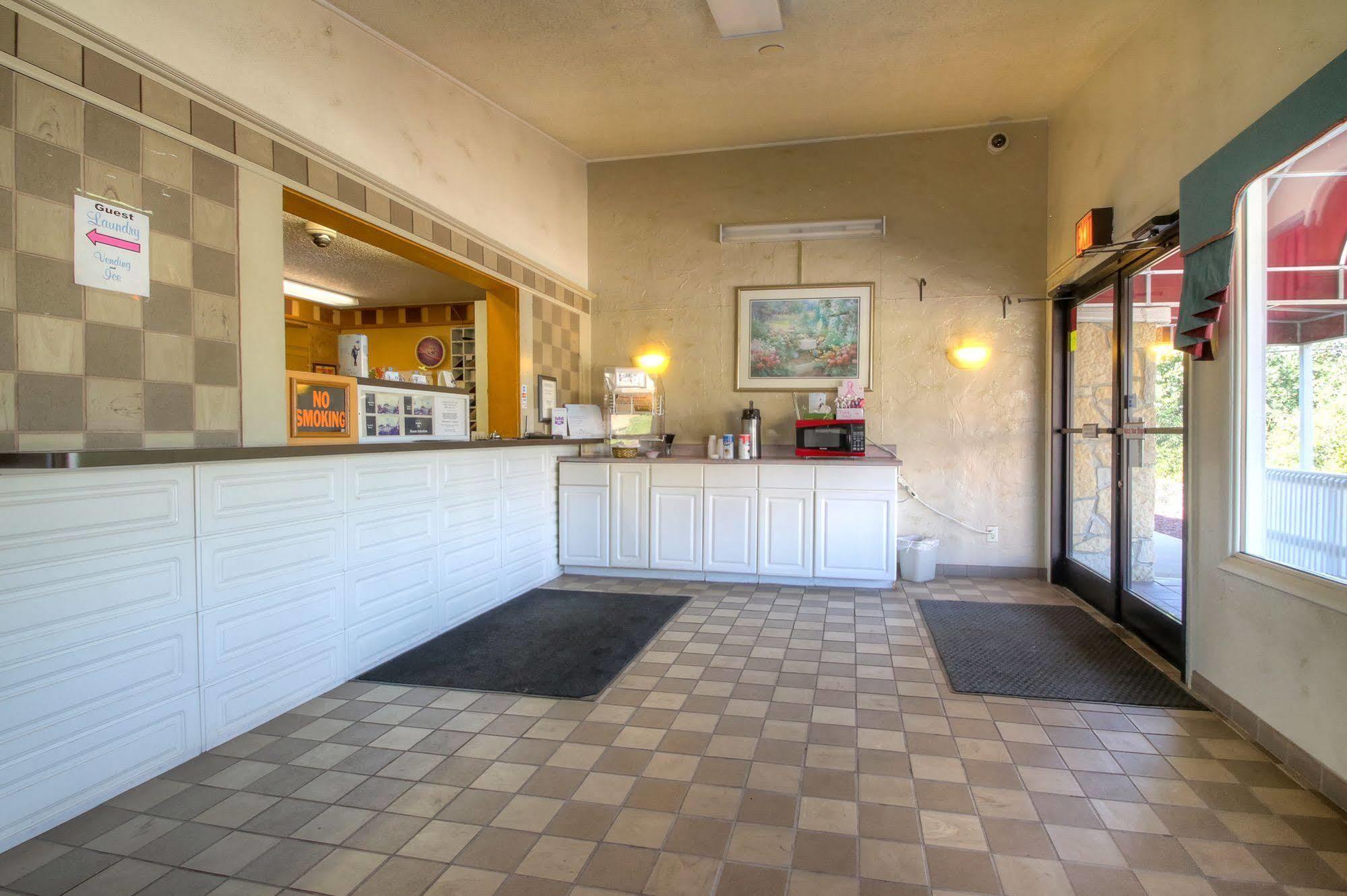 Corbin Inn ภายนอก รูปภาพ